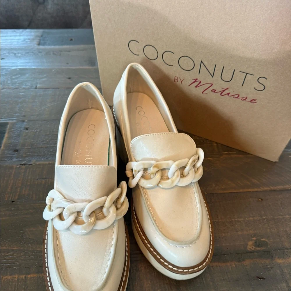 Coconuts by Matisse Ivory Louie platform Loafers size 5.5 women’s